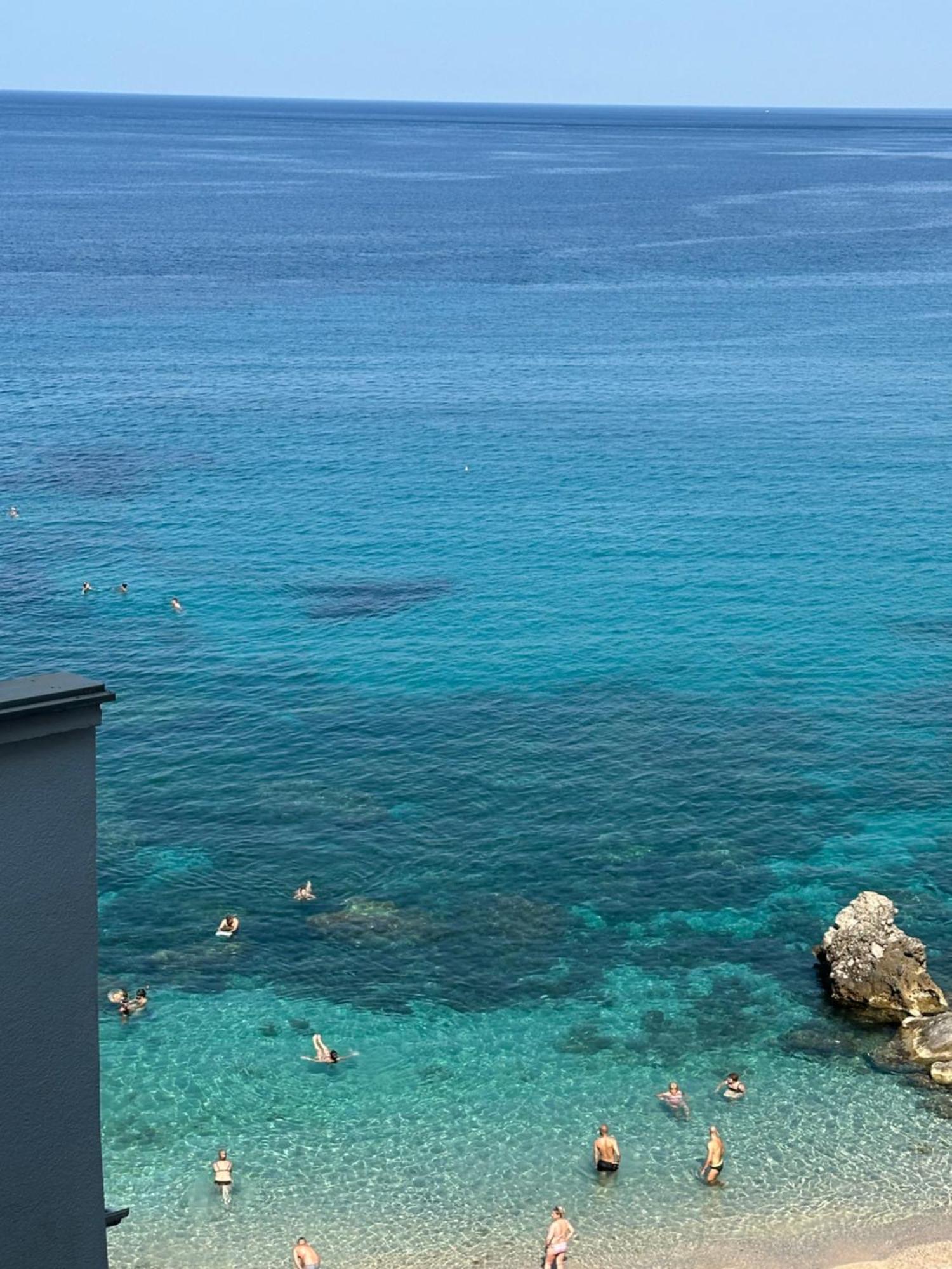 Villa Blue Bay Dobrá Voda Exterior foto